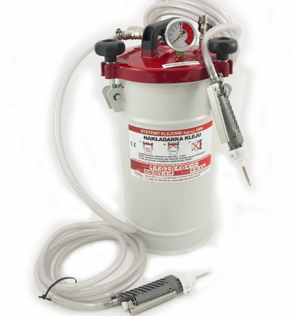 Nakładarka 10 kg do klejów dyspersyjnych z 2 pistoletami
