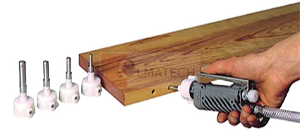 Dysza do gniazda pod kołek Ø 14mm 